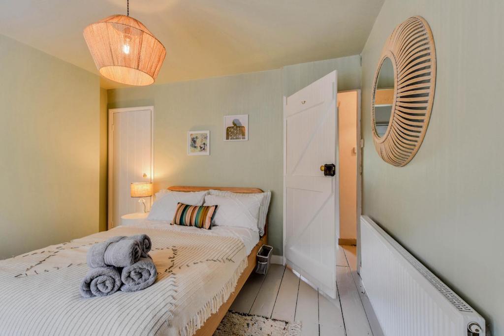 סירנססטר Cheerful 3 Bed Grade II Central Cottage מראה חיצוני תמונה